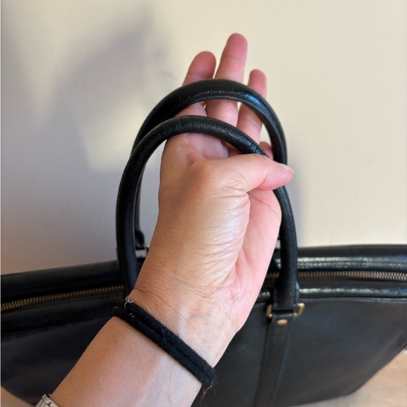 Authentic Louis Vuitton black epi leather briefcase - Picture 3 of 13